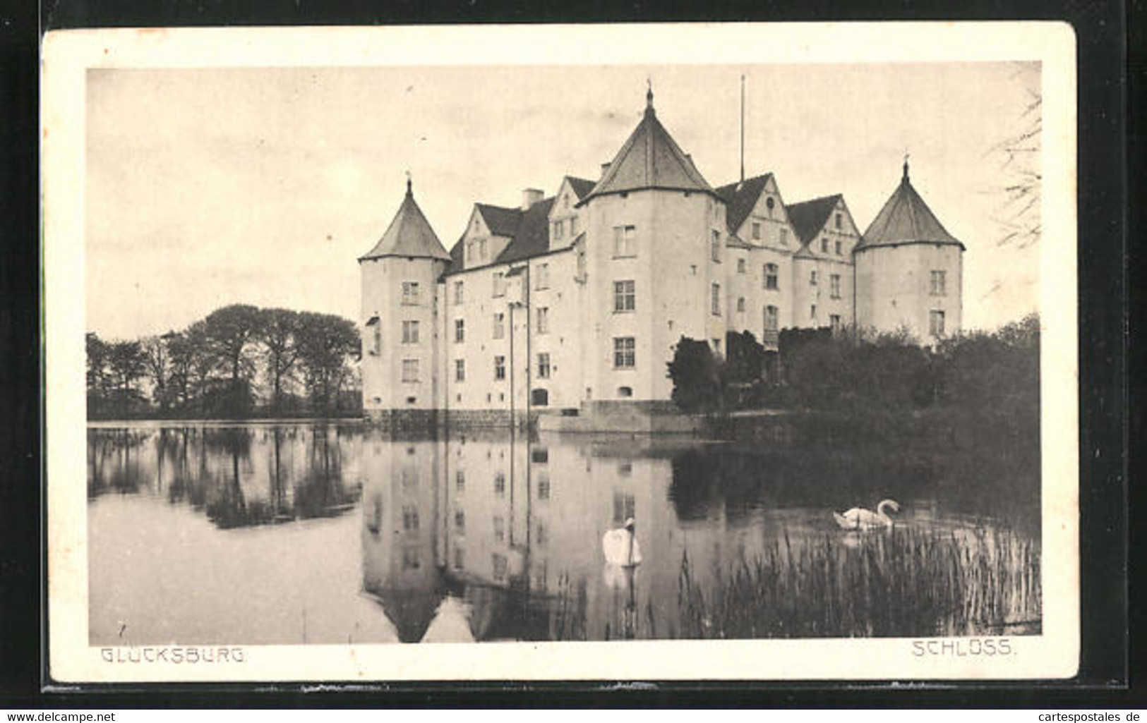 AK Glücksburg, Wasserschloss Mit Schwänen - Gluecksburg