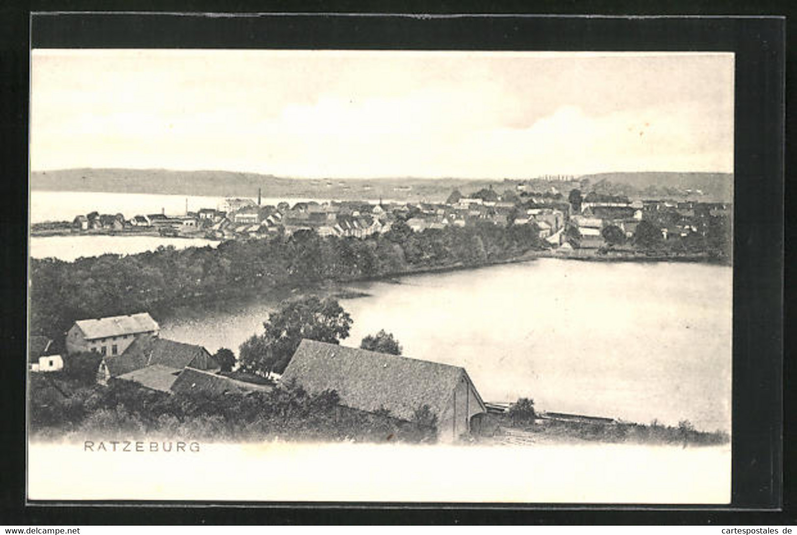 AK Ratzeburg, Blick Auf Ort Und Seenlandschaft - Ratzeburg