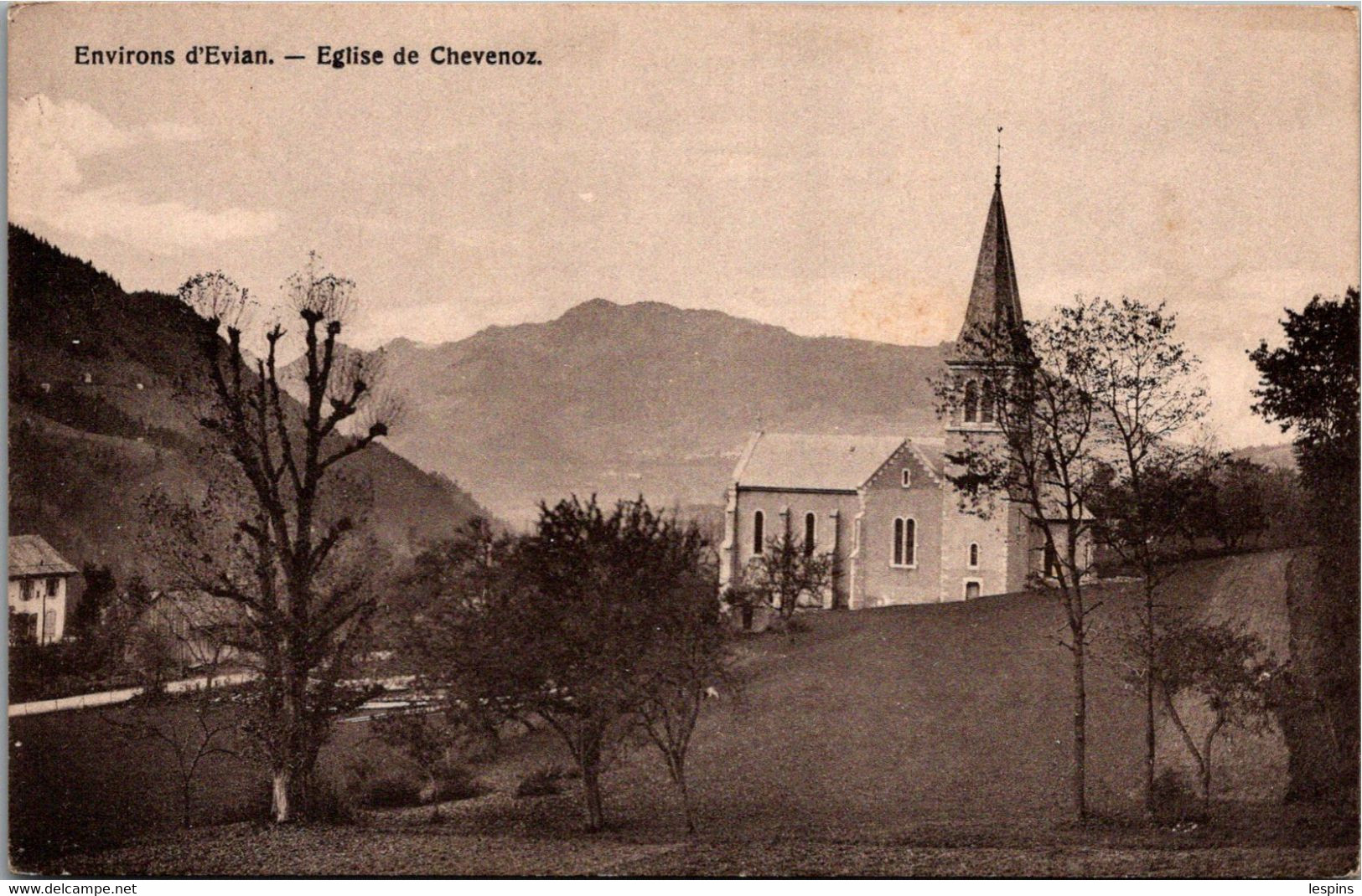 74 - CHEVENOZ -- Eglise - Chevenoz