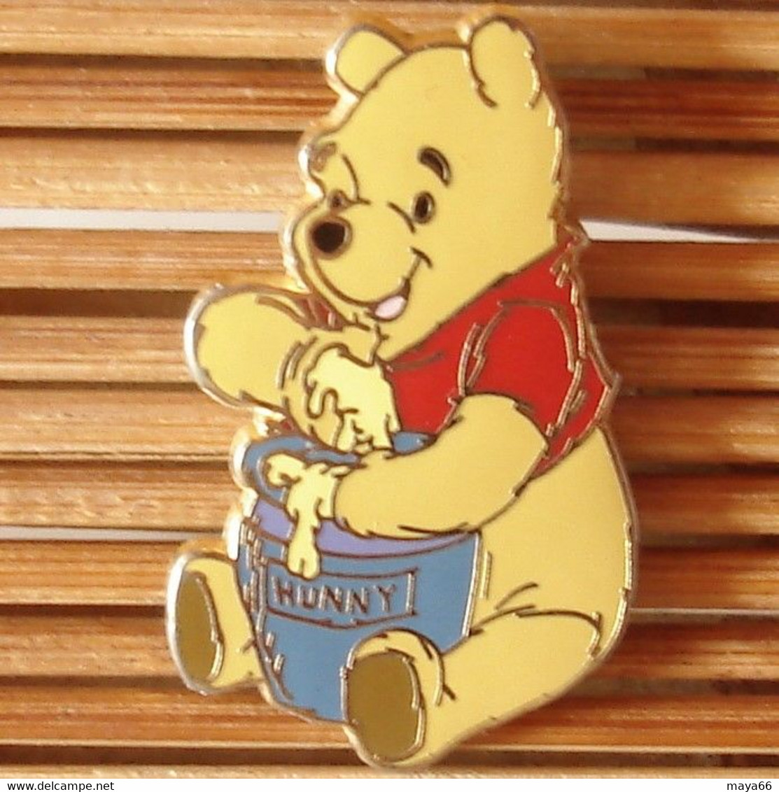 Joli Pin's Disney, émail Grand Feu, TBQ, Pins Pin. - Disney