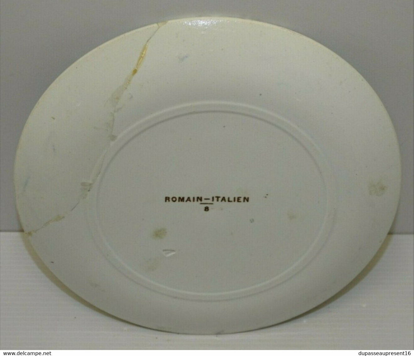 ASSIETTE CREIL & MONTEREAU EXPO de 1889 CHAMPS DE MARS HABITAT ROMAIN & ITALIEN