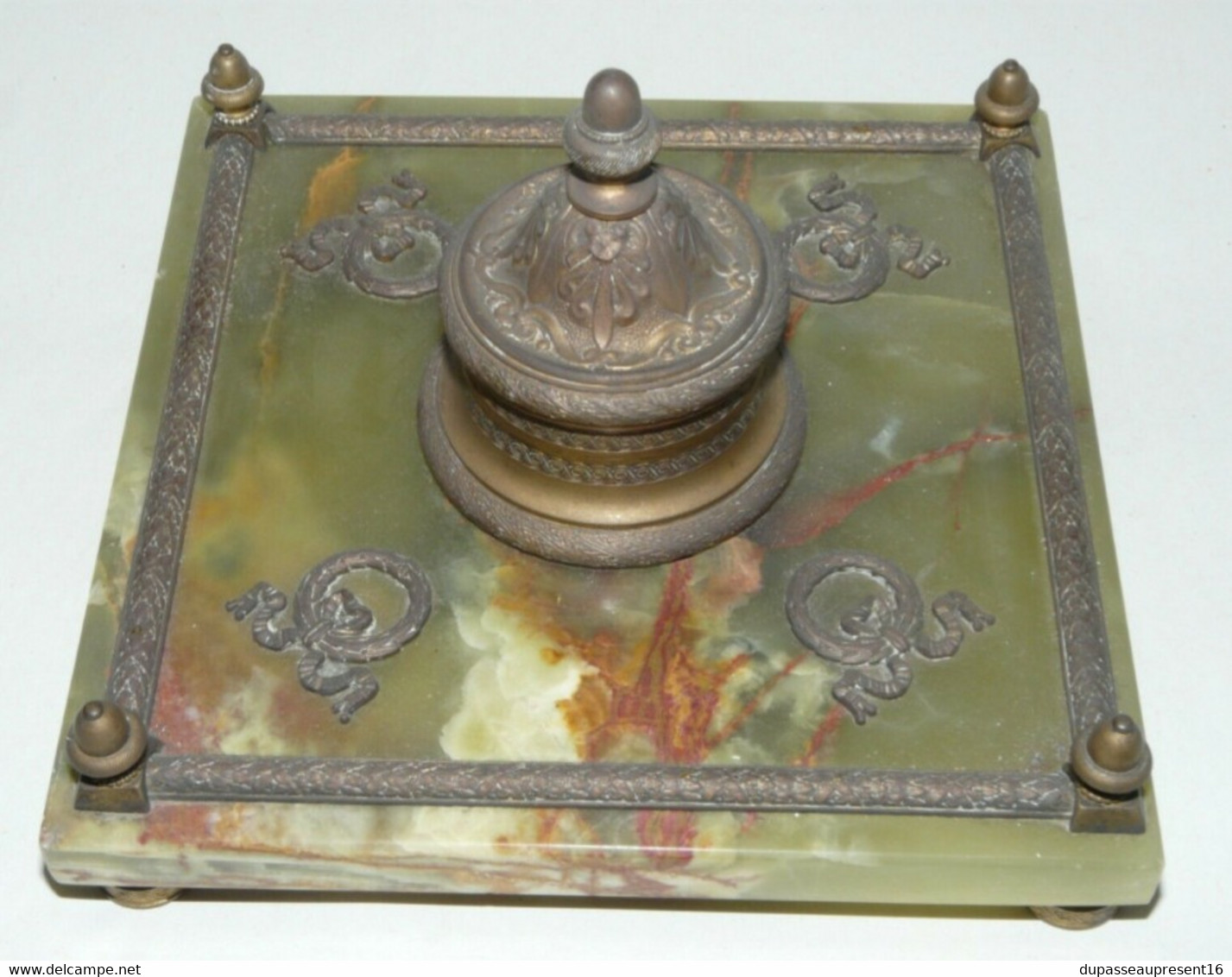 BEL ENCRIER BRONZE ET ONYX STYLE EMPIRE XIX COLLECTION BUREAU INKWELL COLLECTION DECO VITRINE - Inkwells