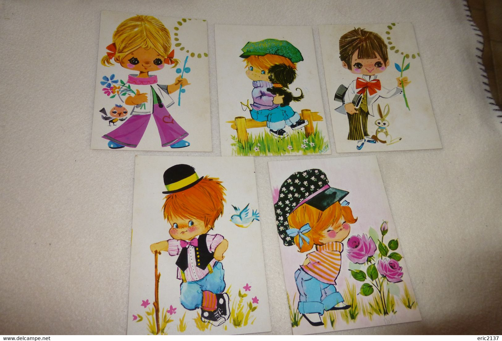 LOT DE 5  ILLUSTRATIONS .....JEUNES ENFANTS ..FLEURS ET ANIMAUX - 5 - 99 Cartes