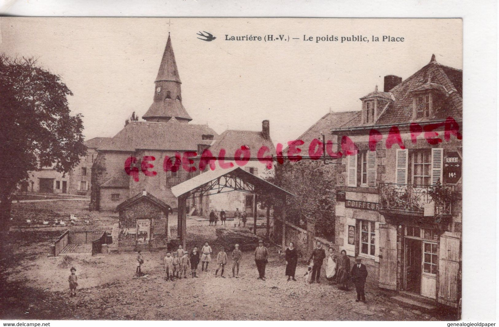 87 - LAURIERE - LE POIDS PUBLIC  LA PLACE - COIFFEUR - Lauriere