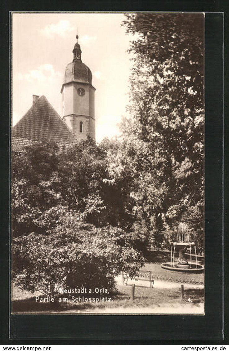 AK Neustadt /Orla, Partie Am Schlossplatz - Neustadt / Orla