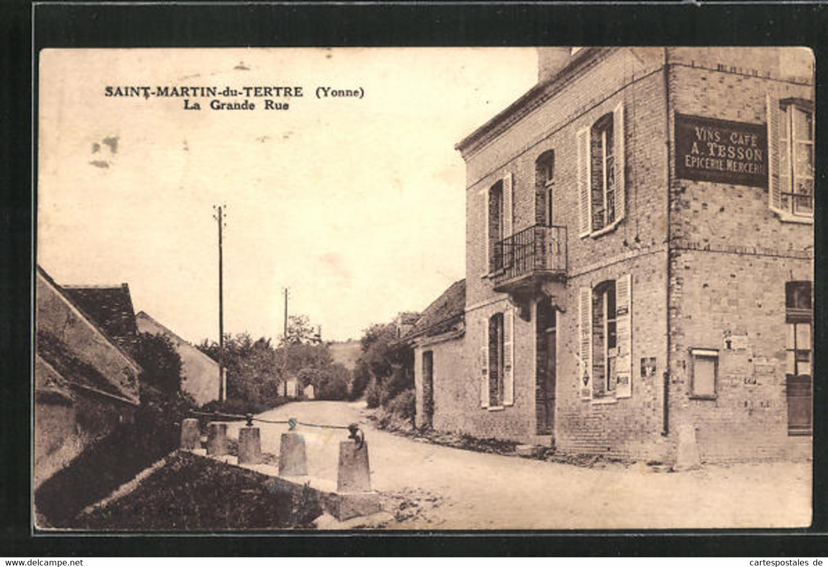 CPA Saint-Martin-du-Tertre, La Grande Rue - Saint Martin Du Tertre