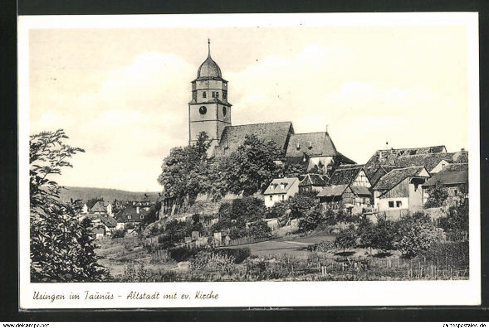 AK Usingen / Taunus, Altstadt Mit Ev. Kirche - Usingen