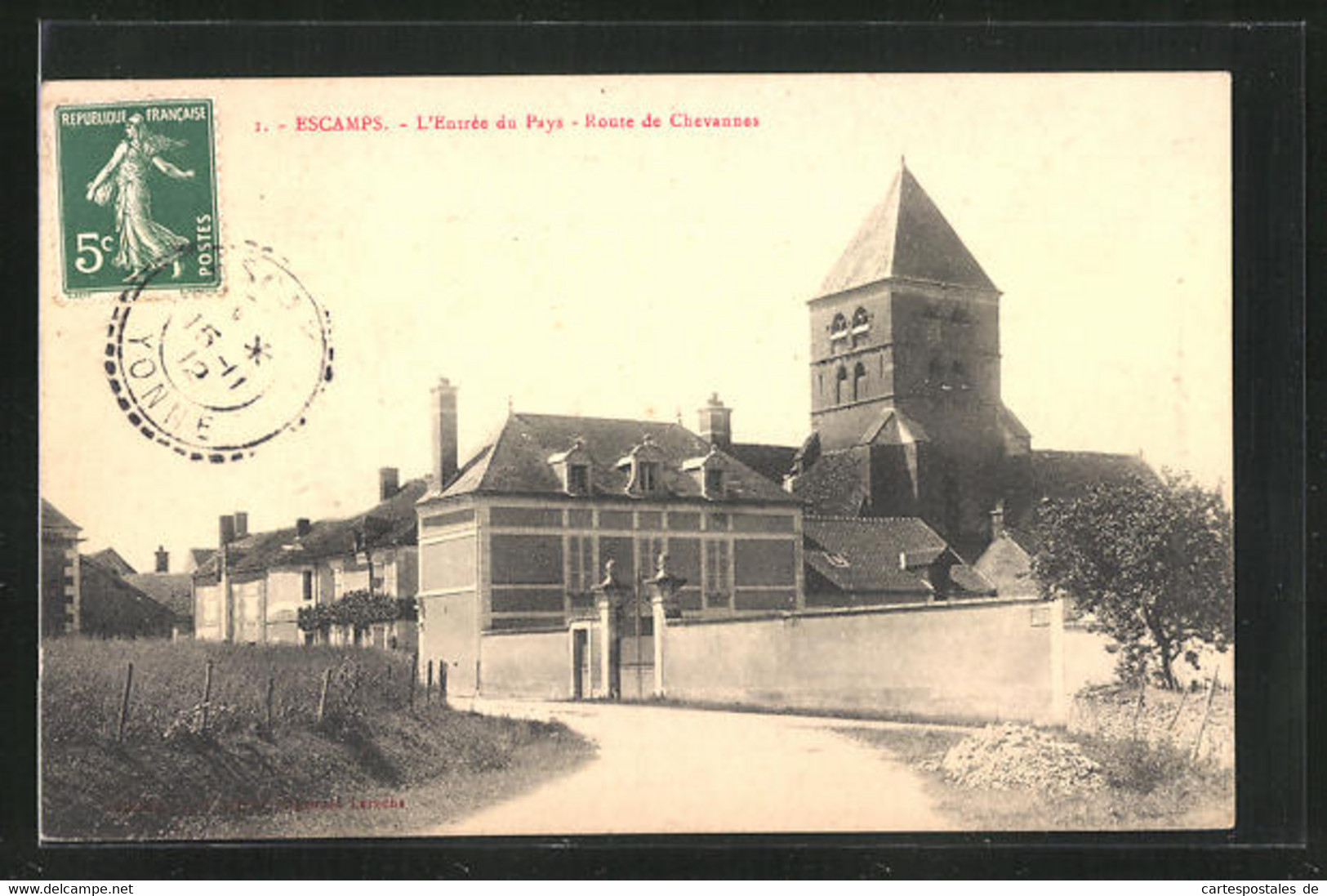 CPA Escamps, L`Entrée Du Pays, Route De Chevannes - Chevannes