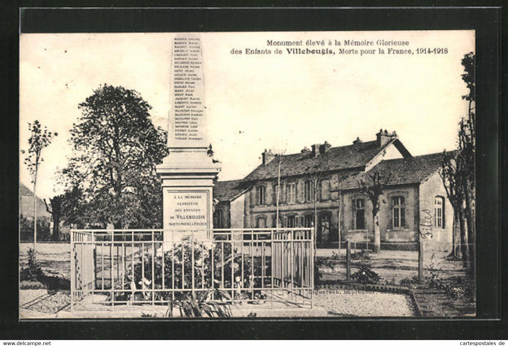 CPA Villebougis, Monument élevé à La Mémoire Glorieuse Des Enfants - Villebougis