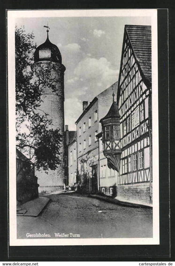 AK Gerolzhofen, Strassenmotiv Mit Weissem Turm - Gerolzhofen