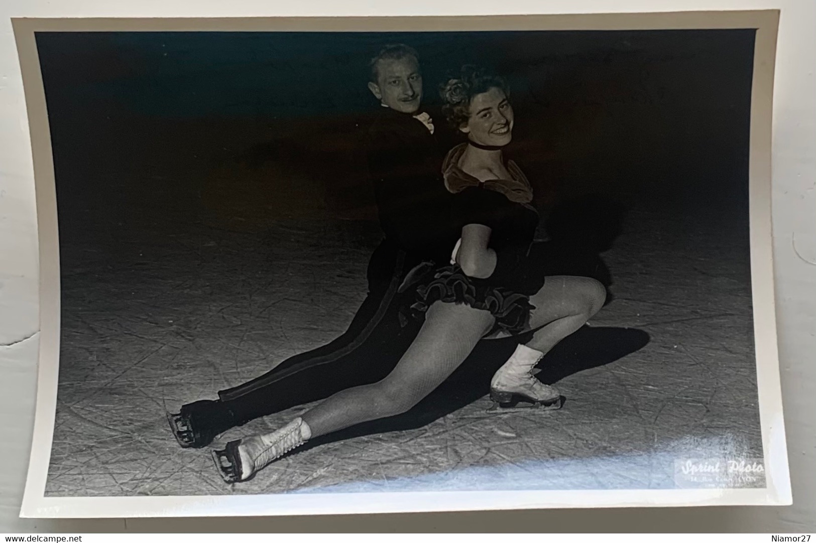 Figure De Patinage. Championnats De France De Patinage Artistique. Sport. 1955. Fanny Besson Et Jean-Paul Guhel. - Sport