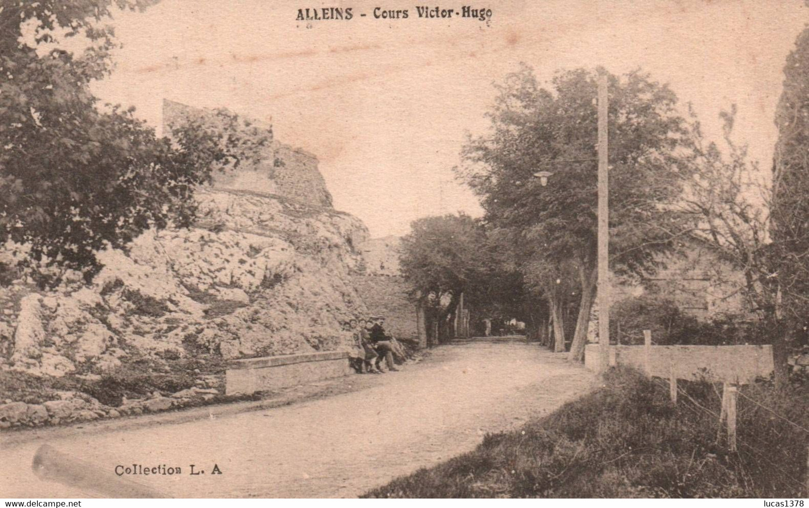 13 / ALLEINS / COURS VICTOR HUGO - Alleins