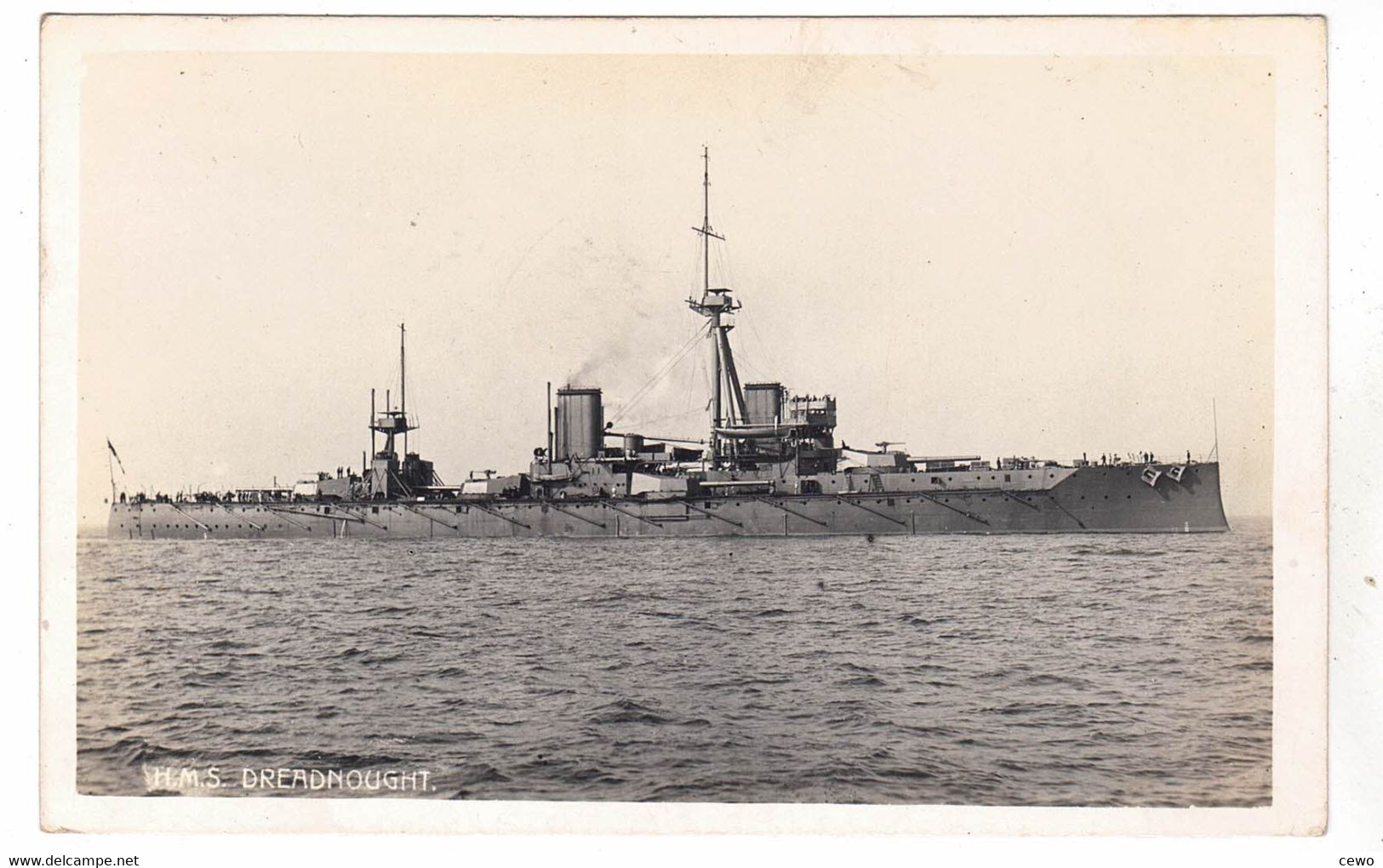 CPA NAVIRE DE GUERRE CUIRASSE ANGLAIS HMS DREADNOUGHT - Guerra