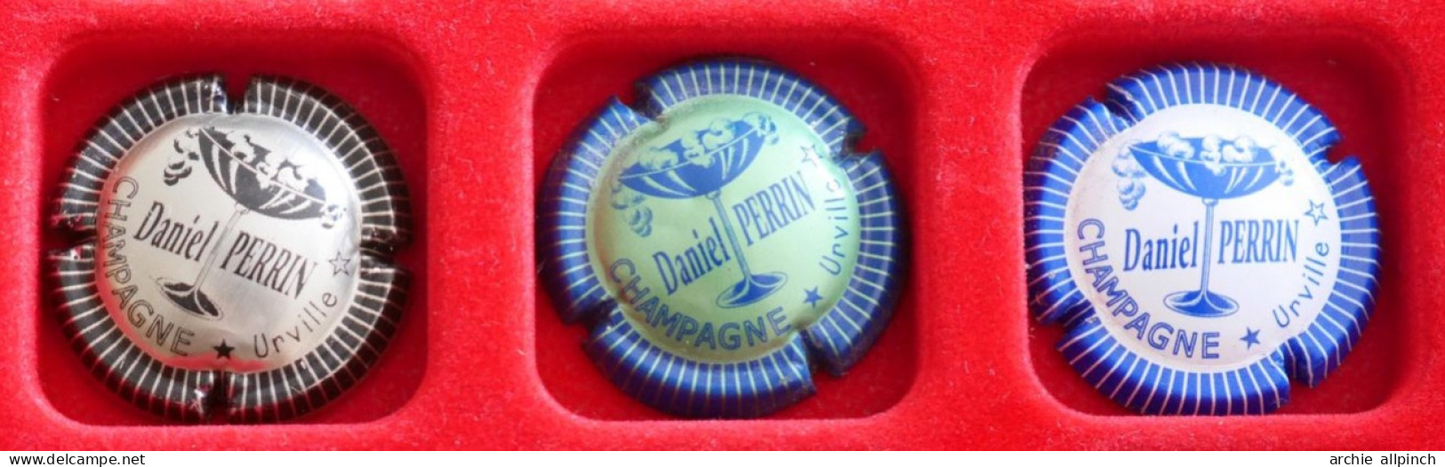 Série De Plaques De Muselet Champagne / PERRIN DANIEL - Deutz