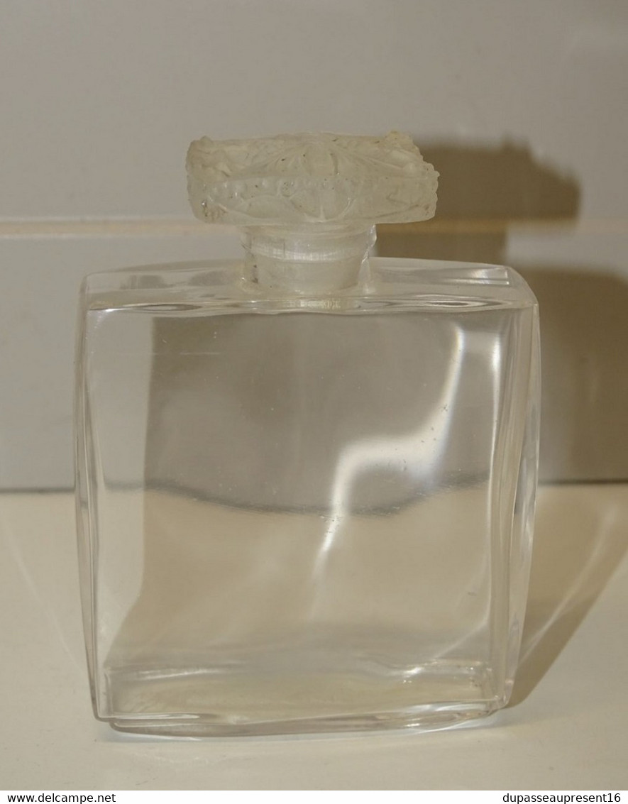 *ANCIEN FLACON Parfum R LALIQUE & COTY La Rose Jacqueminot Verre Moulé Papillons E - Flakons (leer)