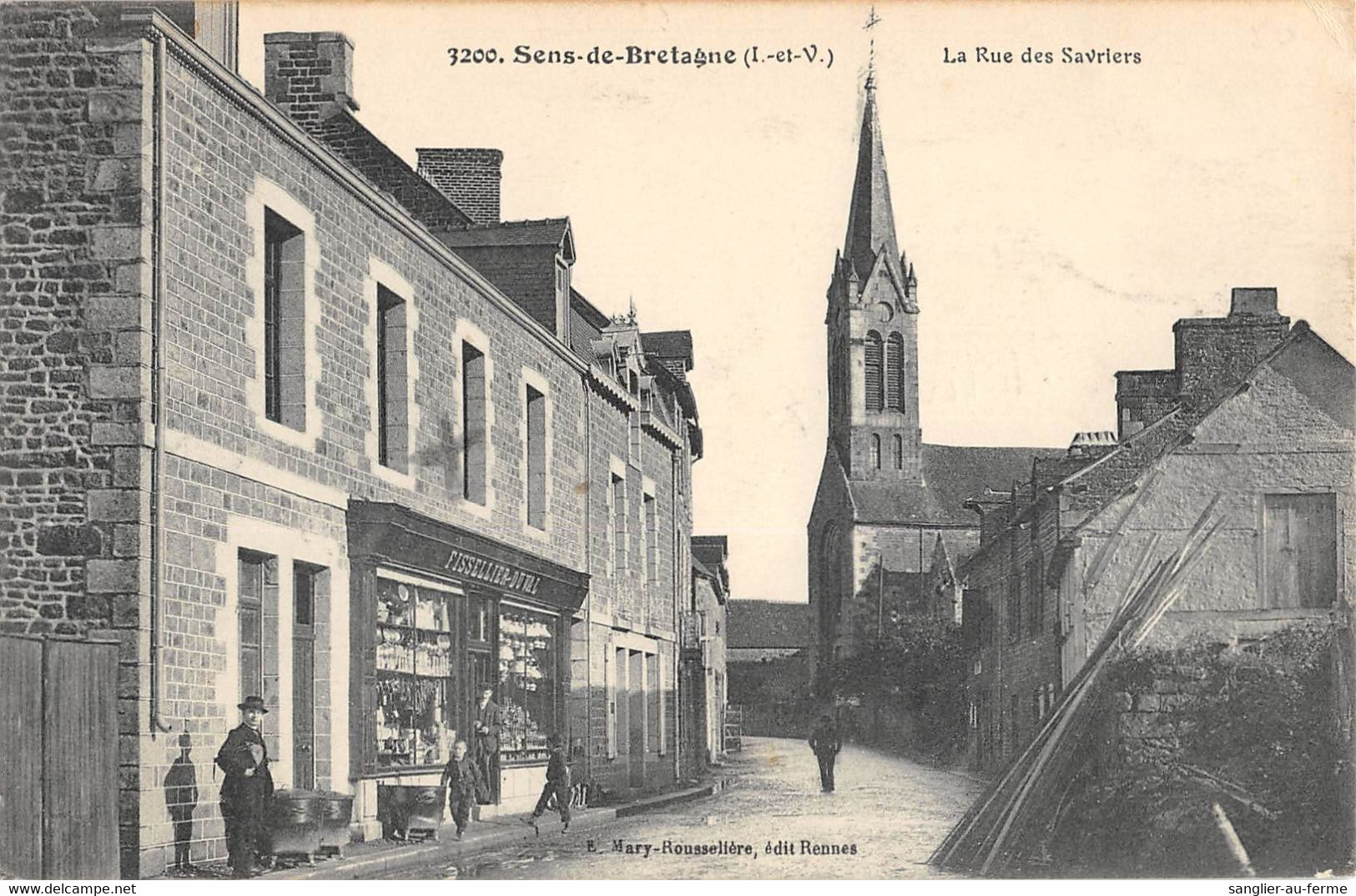 CPA 35 SENS DE BRETAGNE LA RUE DES SEVRIERS - Altri & Non Classificati