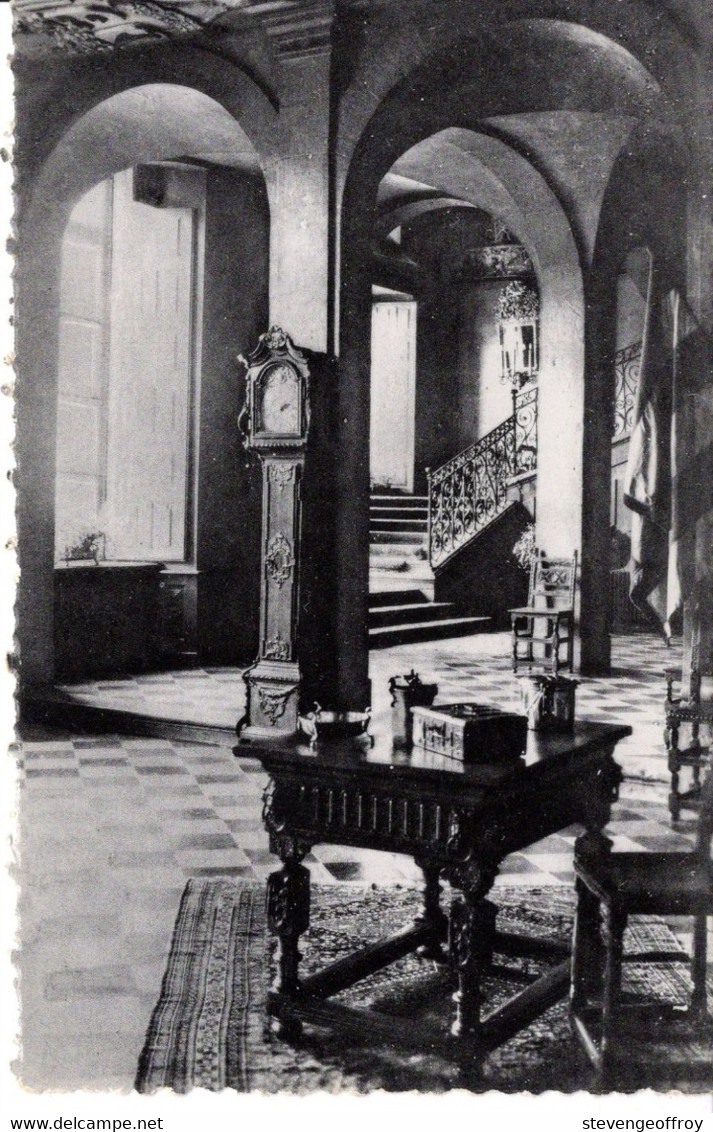 Belgique Liege Modave Chateau Escalier D Honneur Interieur Chaise Batiment Edifice Histoire Patrimoine - Modave