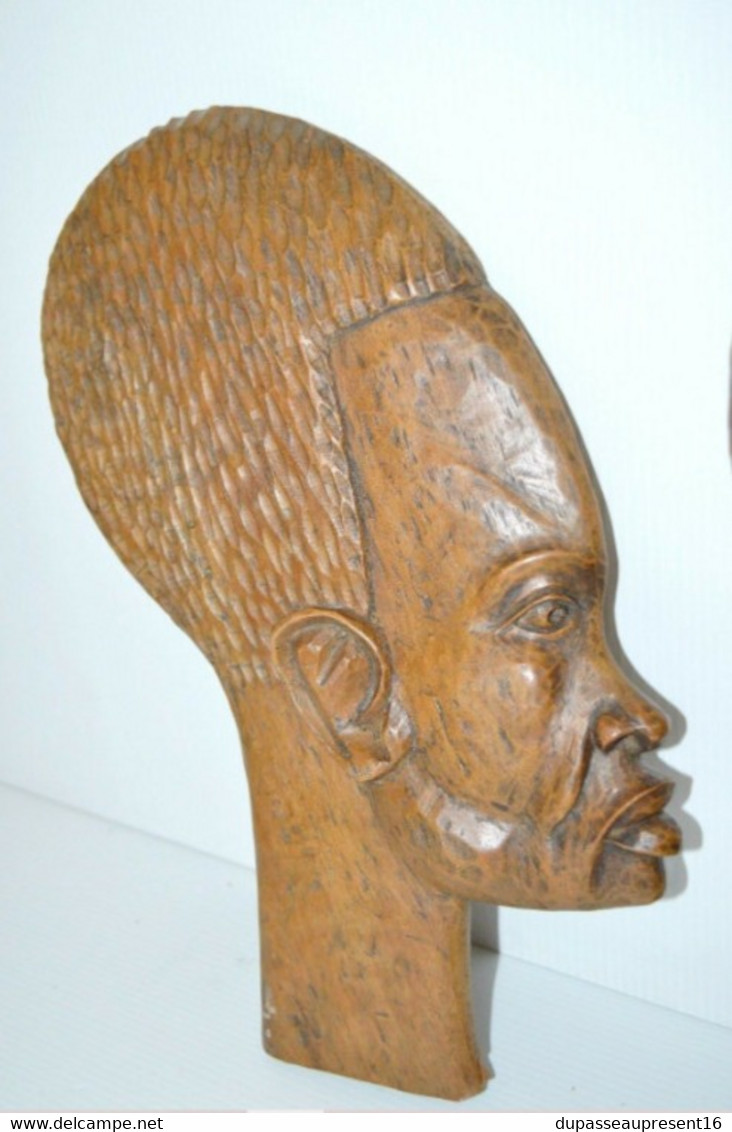2 PROFILS BOIS Sculpté HOMME et FEMME AFRICAINS SCULPTURE AFRIQUE ANCIENS déco COLLECTION DECO VITRINE