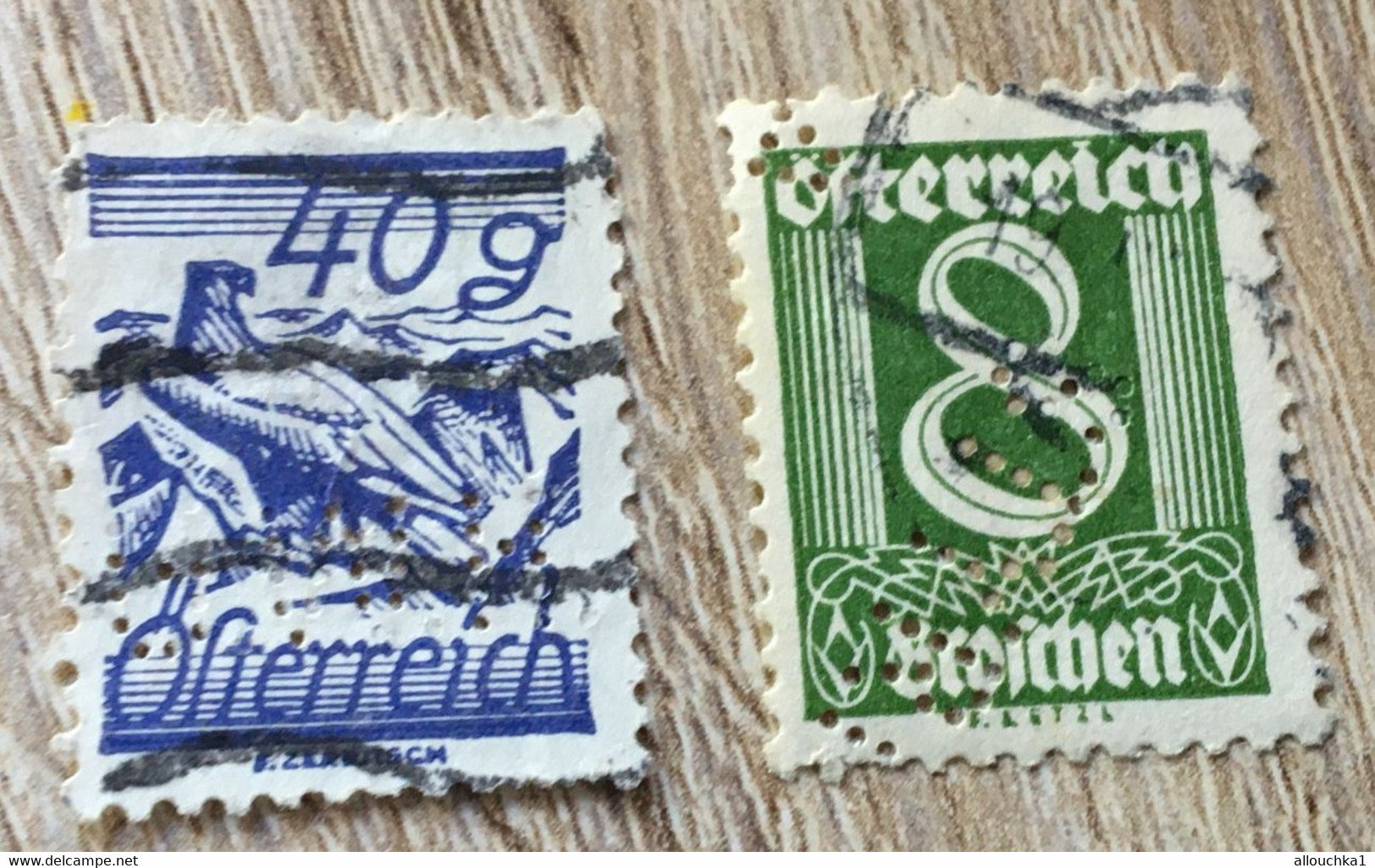 ÖSTERREICH-Autriche Stempel  -Perforé-Perforés,Perfin Perfins,,Perforato, Perforated, Perforata,Durchlöche - Perforadas