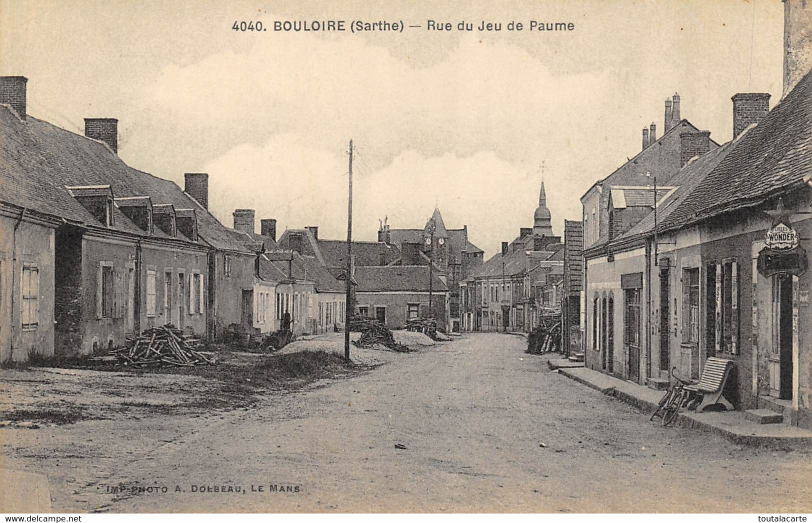 CPA  72 BOULOIRE RUE DU JEU DE PAUME  Plan Rare - Bouloire