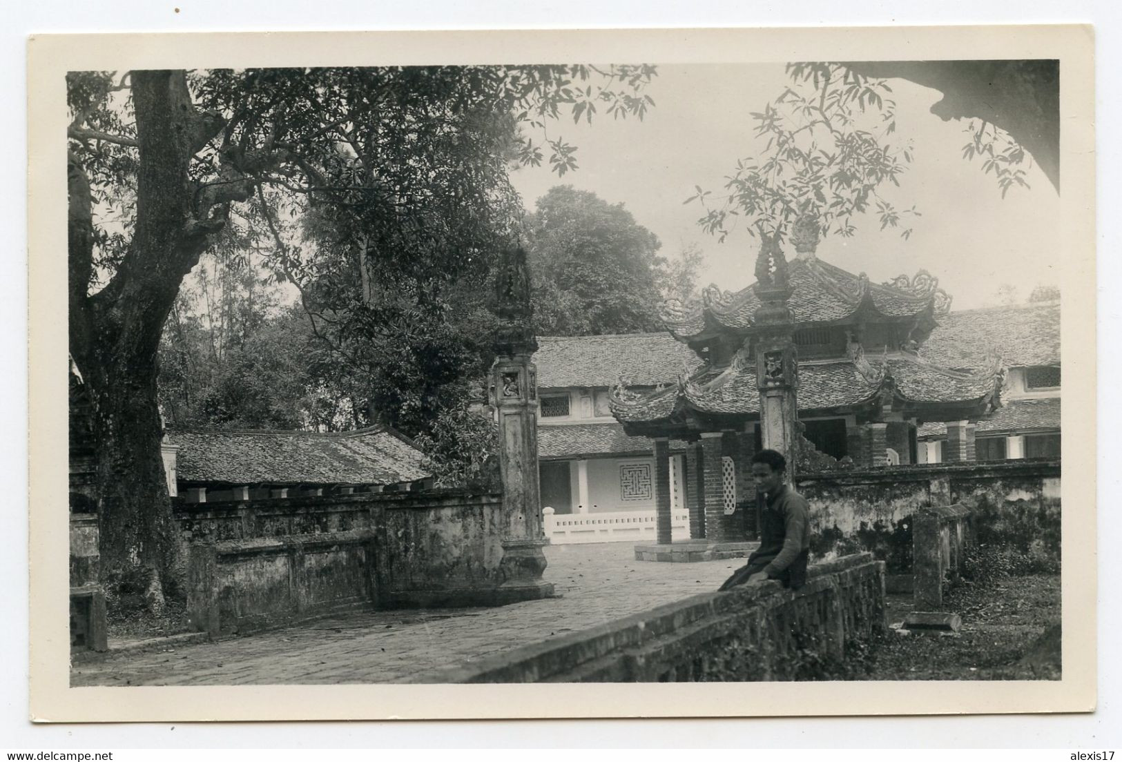 Carte Photo. Asie. Asia.Tonkin  Indochine Française. Hanoi, Pagode Des Dames Hanoi . Voir Inscription Au Verso - Viêt-Nam