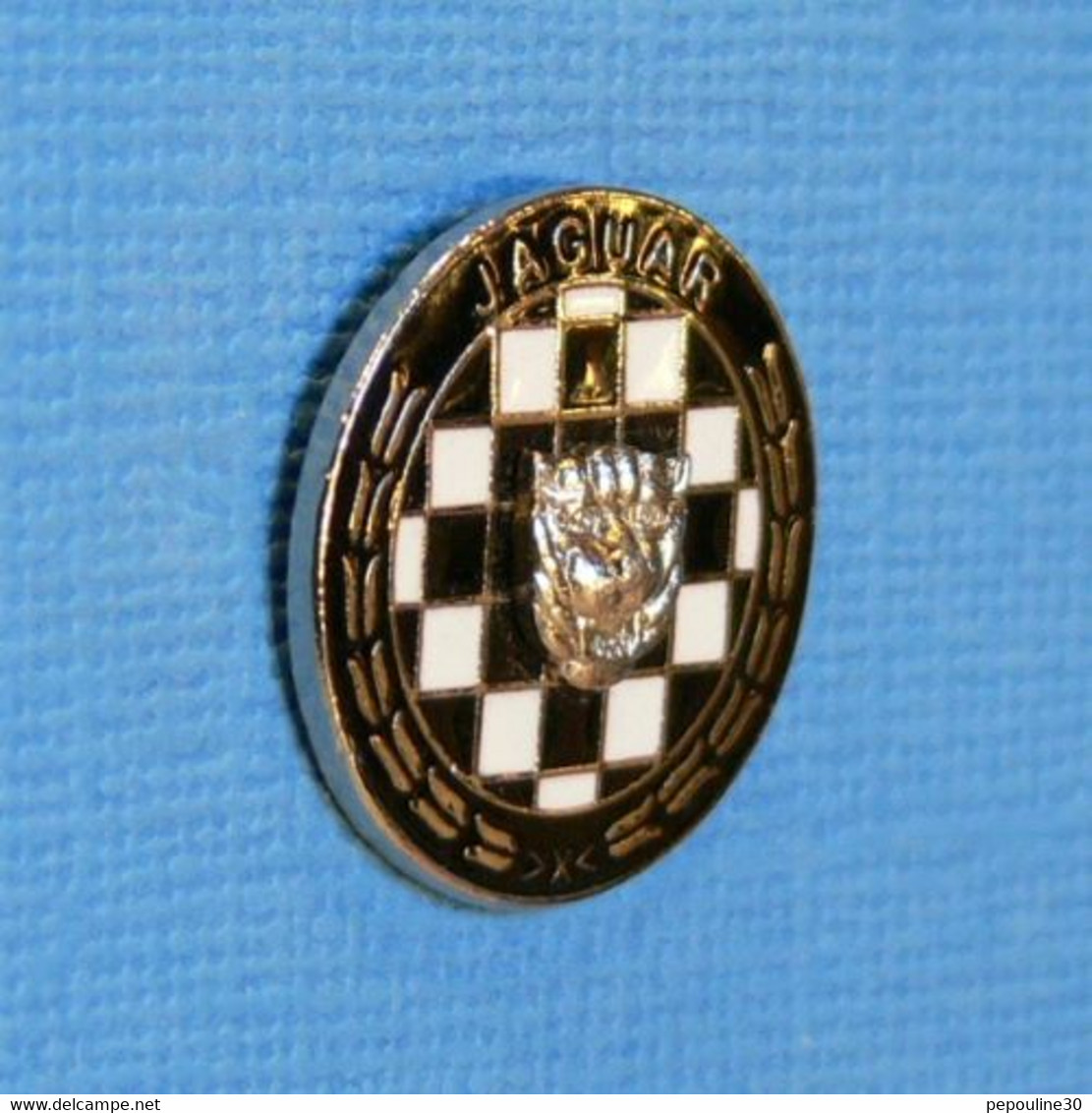 1 PIN'S //  ** JAGUAR / VOITURES SPORTIVES DE PRESTIGES ** - Jaguar