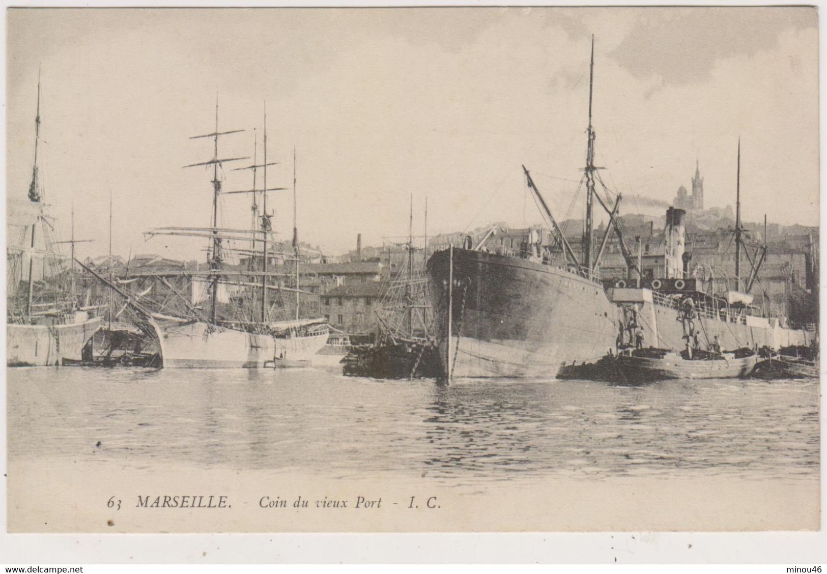 MARSEILLE :  T.T.RARE CPA. COIN DU VIEUX PORT. DECHARGEMENT D UN CARGO DE CHARBON.N.CIRCULEE.T.B.ETAT - Old Port, Saint Victor, Le Panier