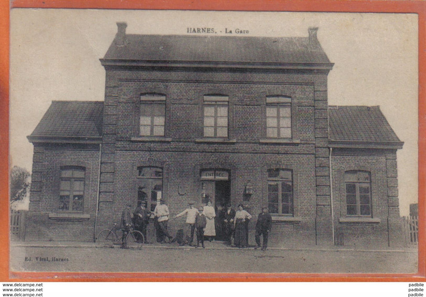 Carte Postale 62. Harnes  La Gare   ***RARE***    Trés Beau Plan - Harnes