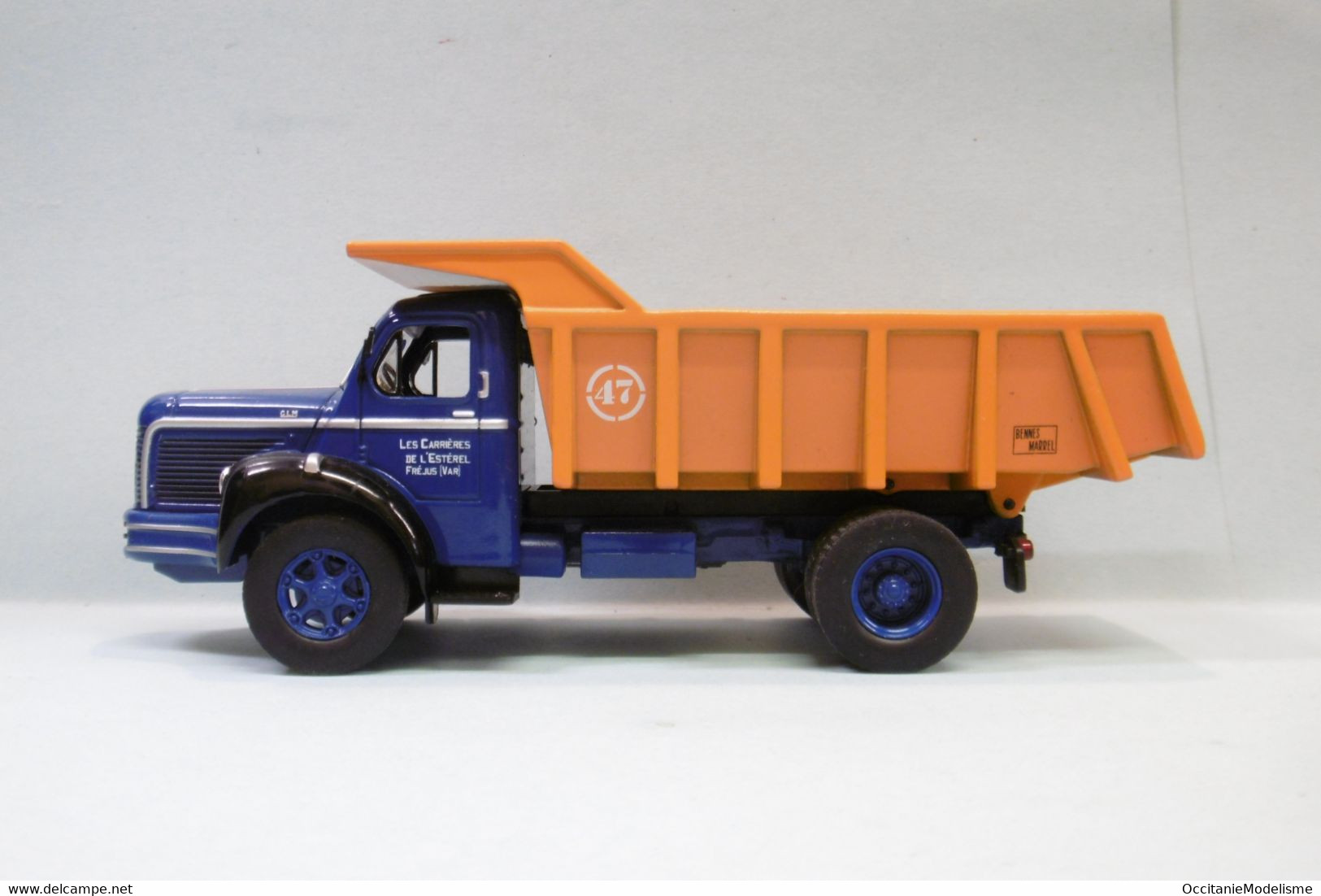 Hachette / Ixo - Camion BERLIET GLM 10 Benne Marrel 1953 1/43 - Camions