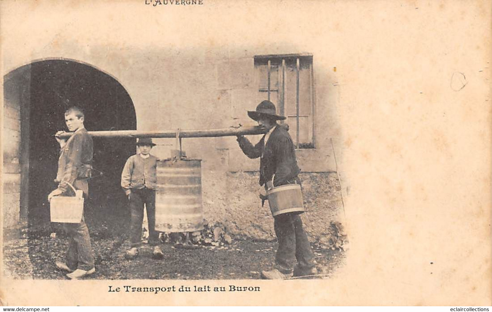 Divers Auvergne     63         Transport Du Lait Au Buron     (voir Scan) - Auvergne Types D'Auvergne