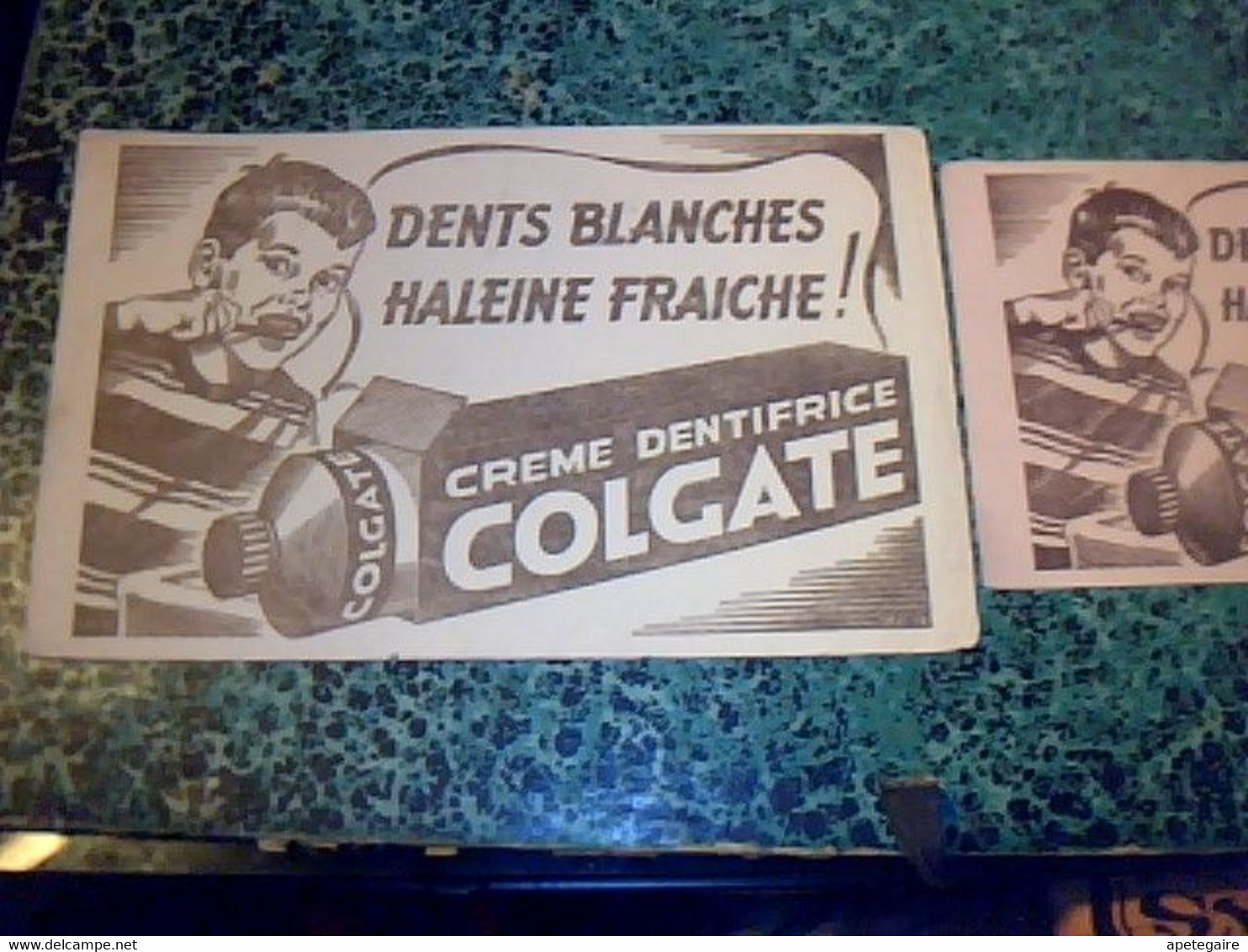 2 Buvards D' Occasion Identiques Mais De Dimension Différentes Crème Dentifrice Colgate - C