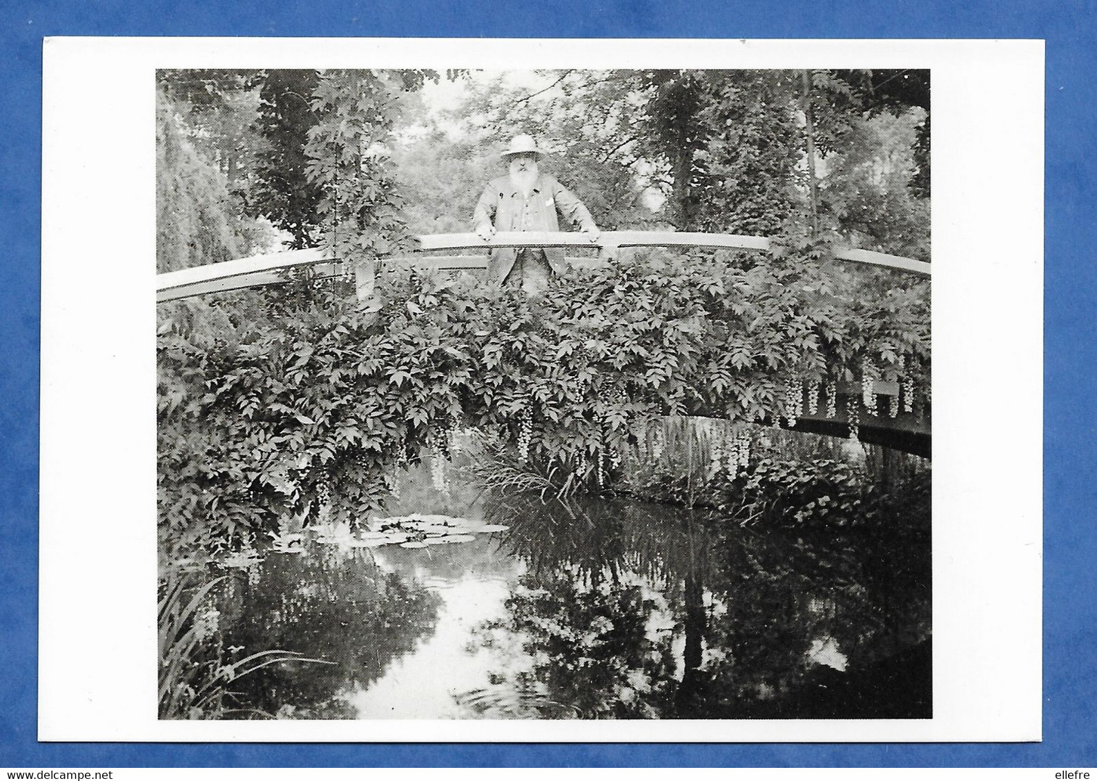 CPM Le Peintre Claude Monet Dans Son Jardin De Giverny En 1920  - Photographe Anonyme - édition Hazan 1988 10/15 Cm - Artistas