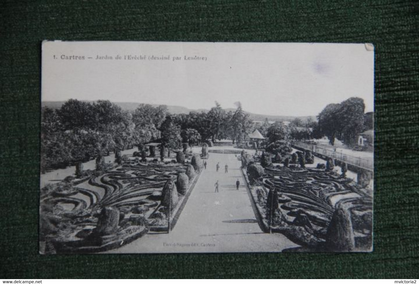CASTRES - Jardins De L'évêché, Dessinés Par LENOTRE - Castres