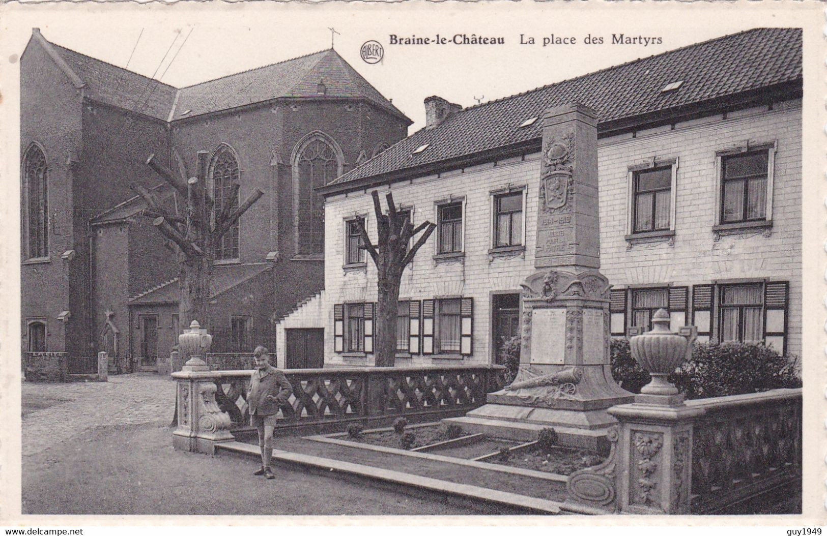 LA PLACE DES MARTYES - Braine-le-Château