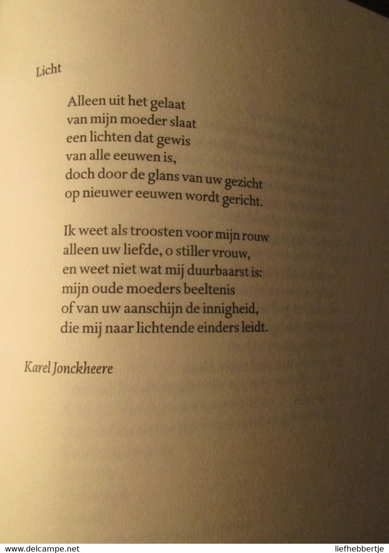 Het geheim dat ik draag - 500 gedichten over de vrouw uit de Nederlandstalige letterkunde - 1998