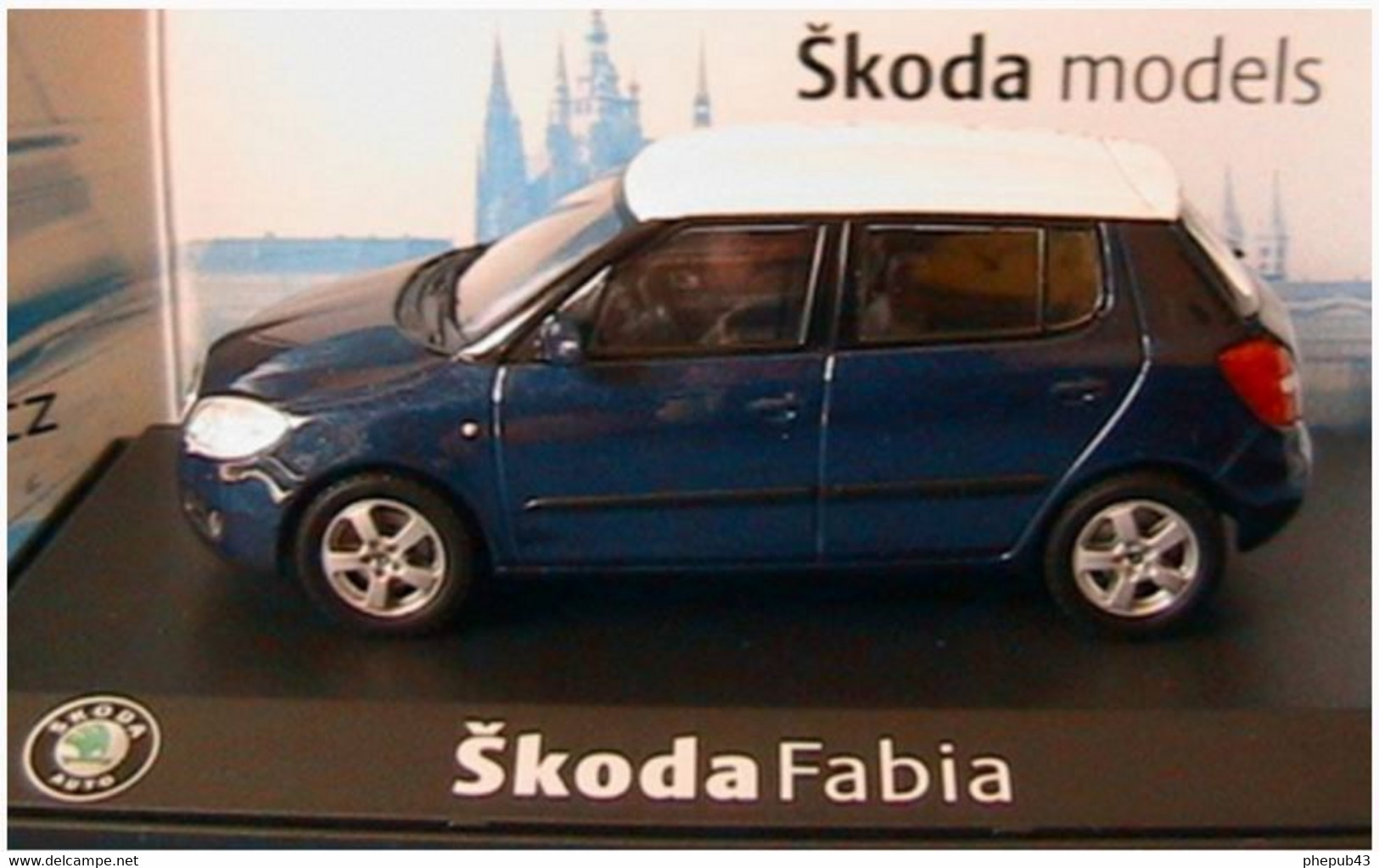 Sköda Fabia II - Bleu Métallisé - Abrex - Cararama (Oliex)