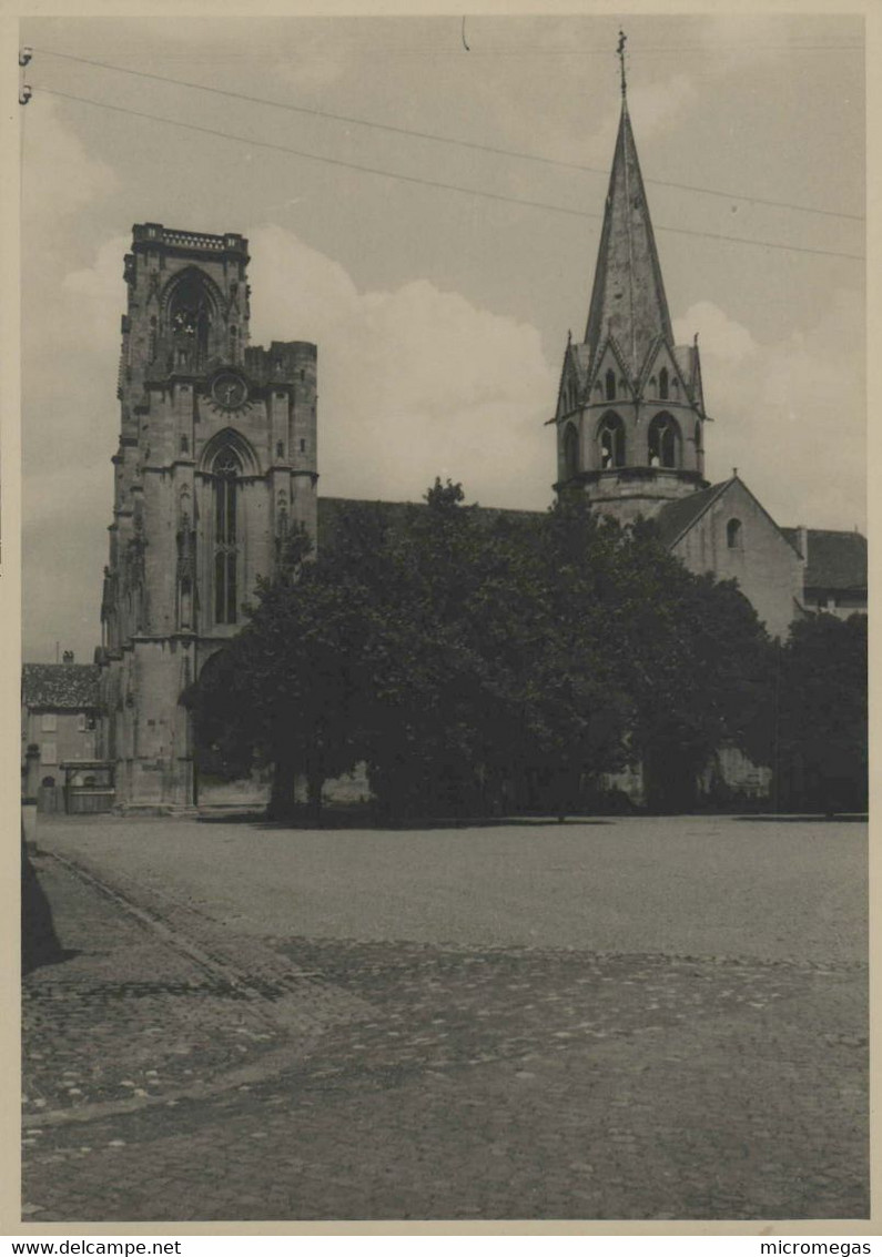 ROUFFACH (68) - Eglise St-Arbogast - Places