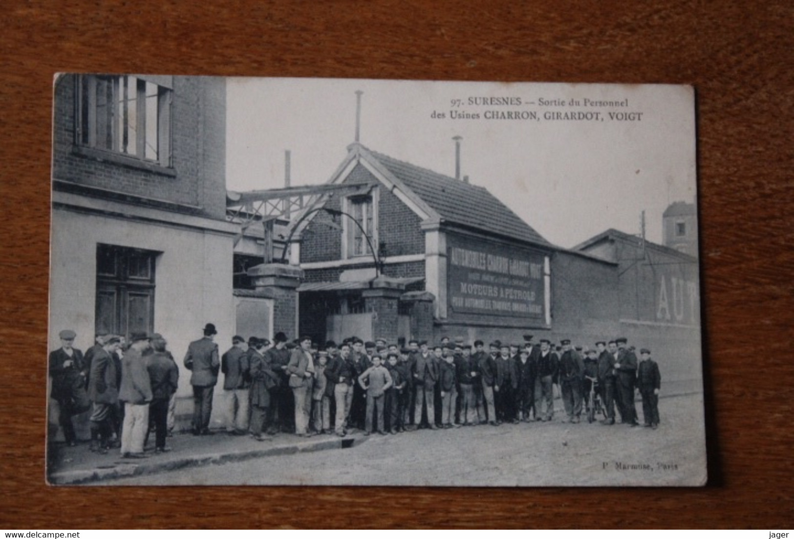 Collection cpa et carte photos de SURESNES  Hauts de Seine Usines et divers