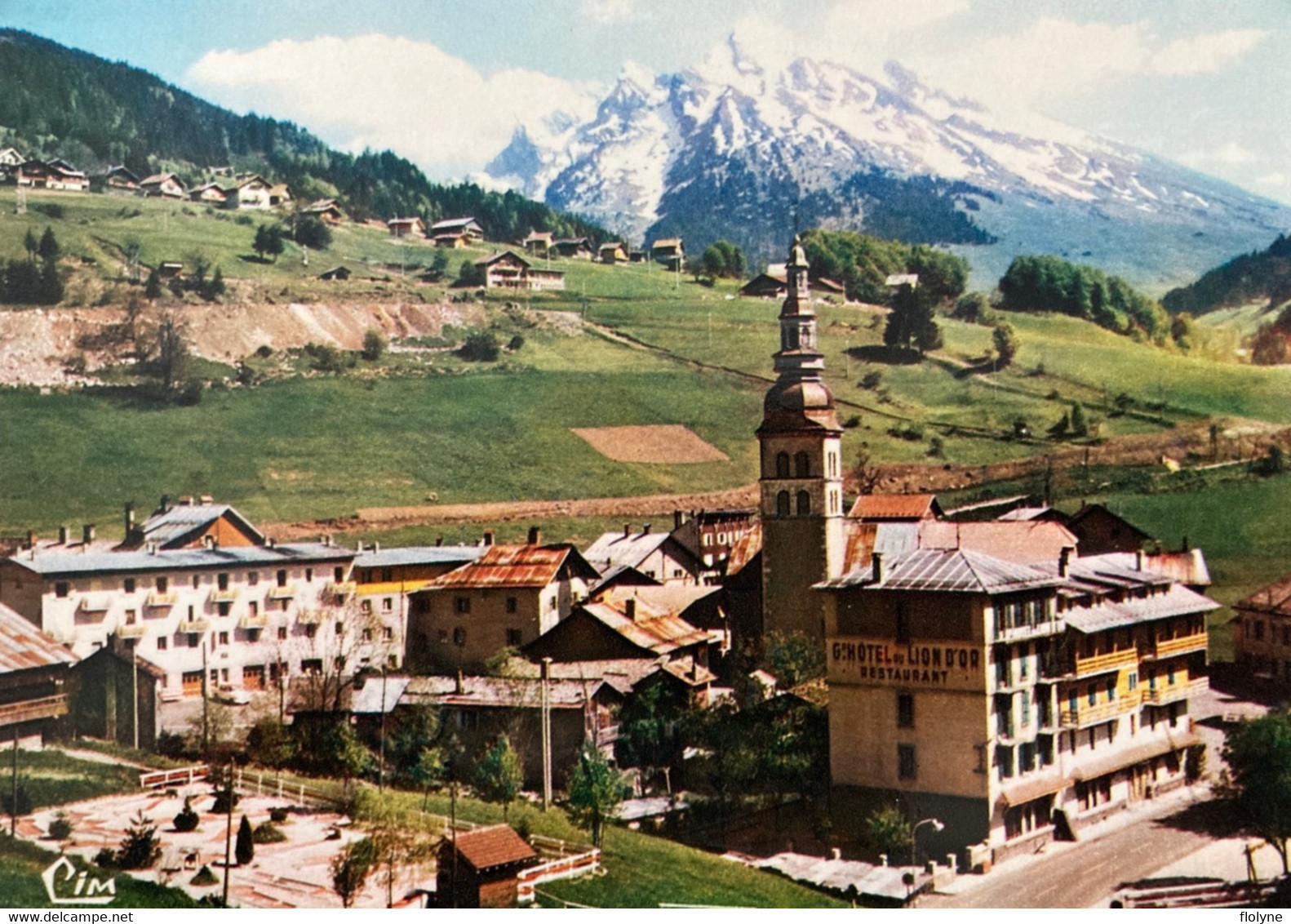 La Clusaz - Vue Sur Le Centre Du Village - Grand Hôtel Restaurant Du Lion D’or - La Clusaz