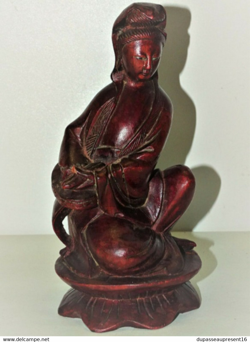 STATUETTE BOIS Gwanyin ASIE CHINE Yeux SULFURE Bois De Couleur Rouge COLLECTION - Wood