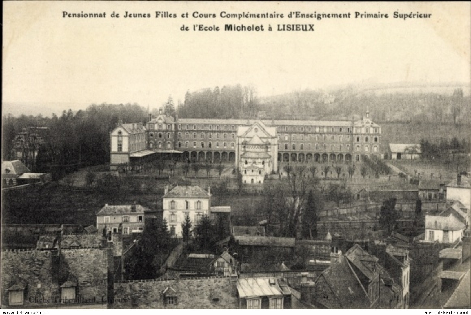 CPA Lisieux Calvados, Ecole Michelet, Pensionnat De Jeunes Filles, Cours D'Enseignement Primaire - Andere & Zonder Classificatie