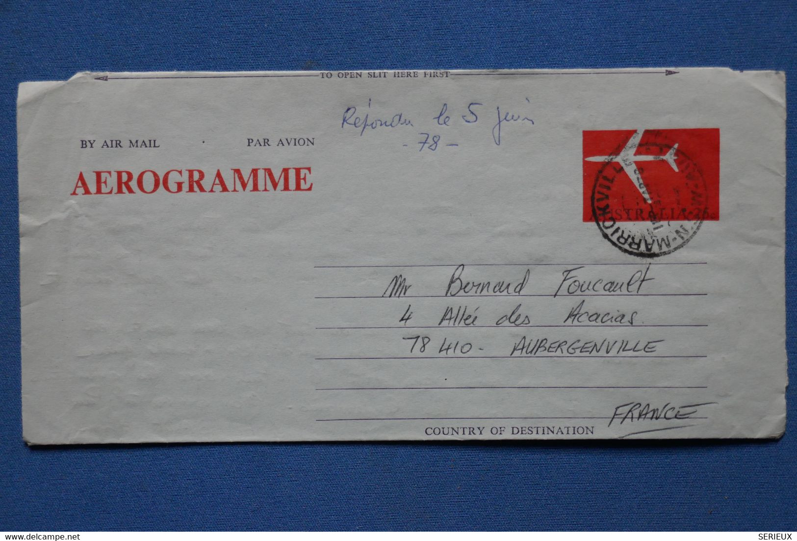 V18 AUSTRALIA BELLE LETTRE AEROGRAMME 1978 PAR AVION  POUR AUBERGENVILLE FRANCE  +AFFRANCHISSEMENT INTERESSANT - Storia Postale