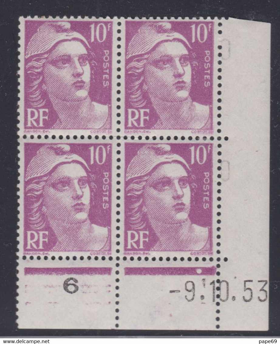 France N° 811 XX Marianne Gandon  10 F. Lilas En Bloc De 4 Coin Daté Du 9 . 10 . 53 , 1 Point Blanc Sans Charnière, TB - 1940-1949