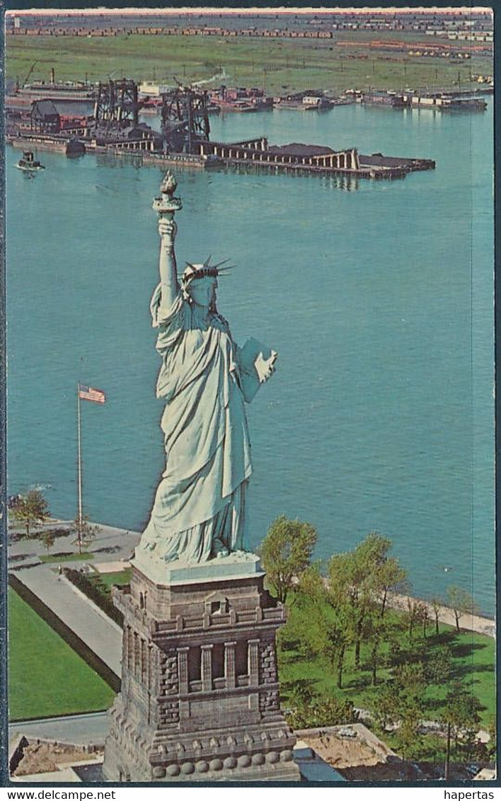 Statue Of Liberty, NY / 15c Summer Olympics Solo Postcard - Posted 1973 - Statue Of Liberty