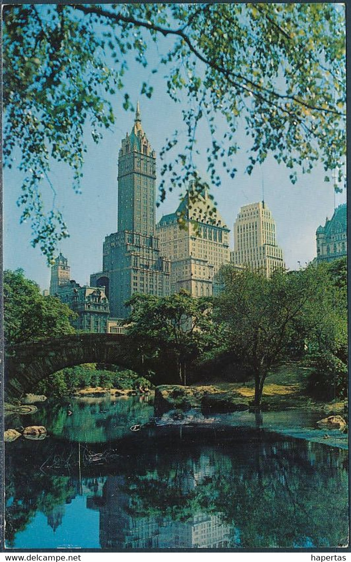 Central Park And Fifth Avenue Hotels, New York / 10c American Games Solo Postcard - Posted 1960 - Central Park