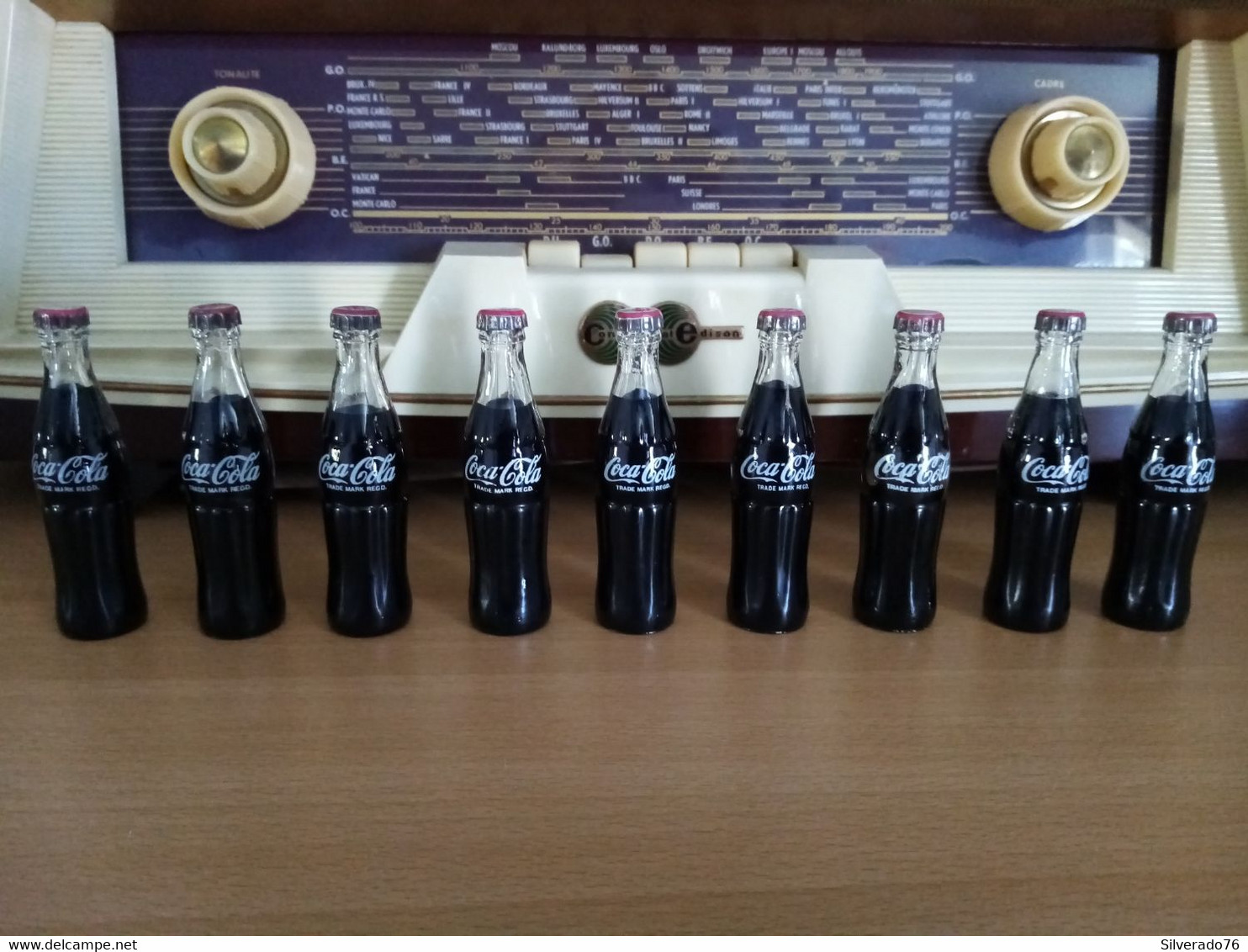 9 Mini Bouteilles Coca Cola Années 70 - Botellas