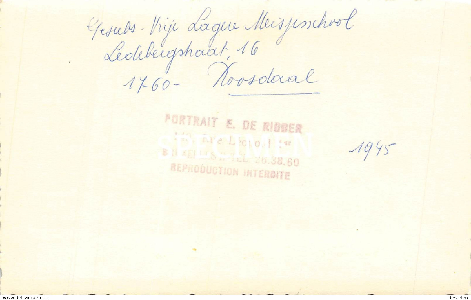 Foto Vrije Lager Meisjesschool Ledebergstraat 1945 @ Roosdaal 8,5 X 13,5 Cm - Roosdaal