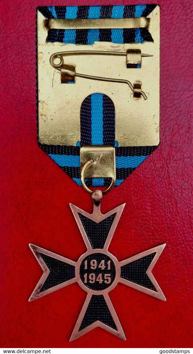 Medal " Commemorative Cross Of The Second World War, 1941 - 1945 " - Other & Unclassified