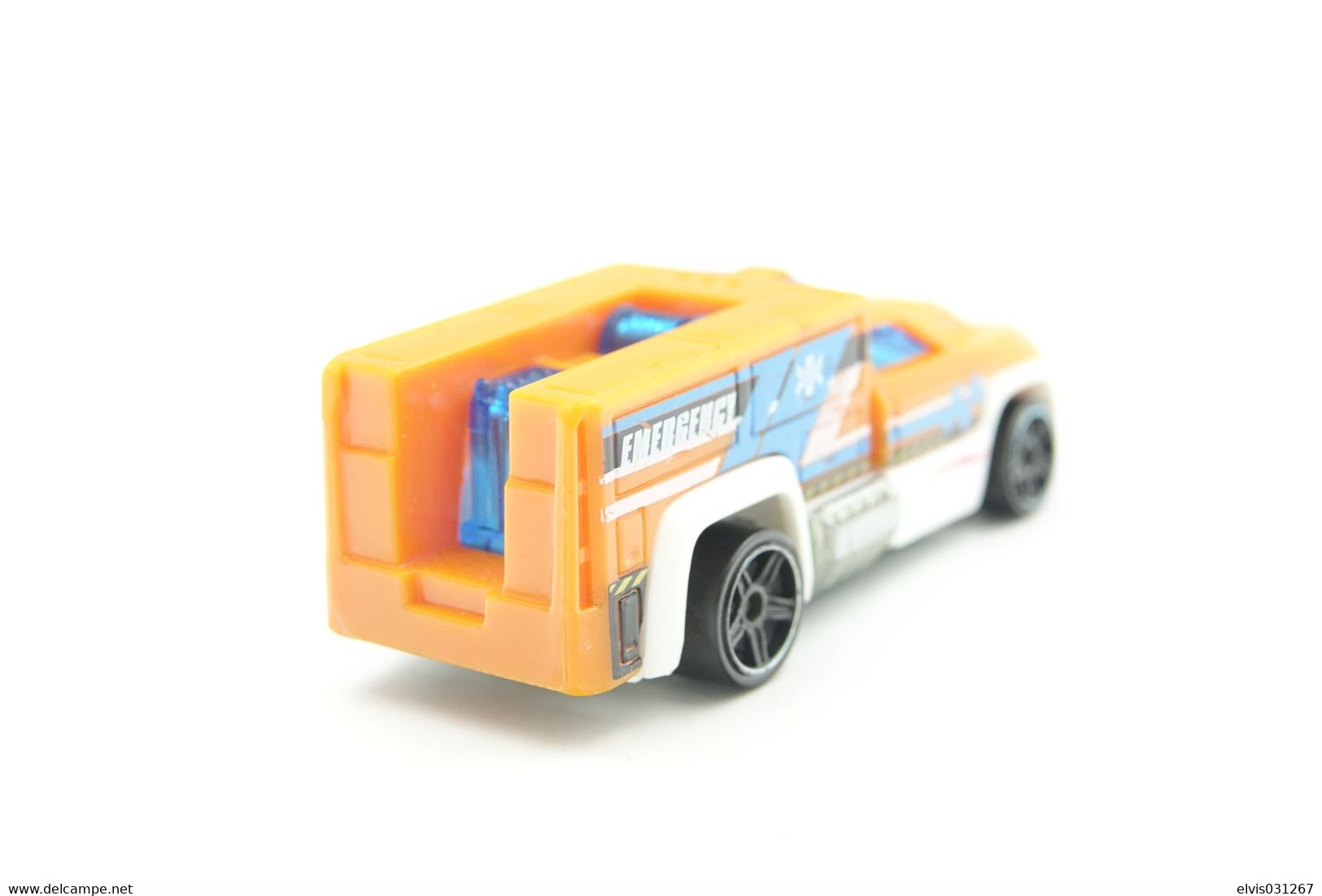 Hot Wheels Mattel Rescue Duty -  Issued 2012, Scale 1/64 - Matchbox (Lesney)