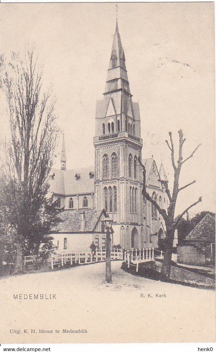 Medemblik R.-K. Kerk B139 - Medemblik